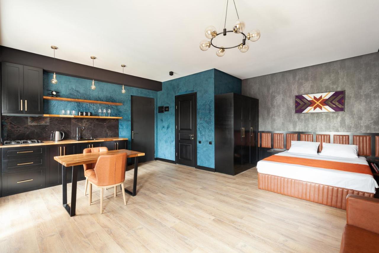 Irina'S Apartments Kutaisi Eksteriør bilde